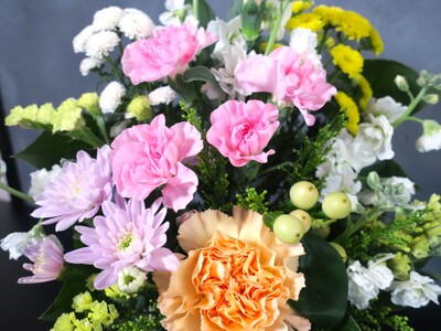 【お供え用アレンジフラワー3ヶ月定期便】「やすらぎの光」（小）ギフト対応可 供花 法事 命日