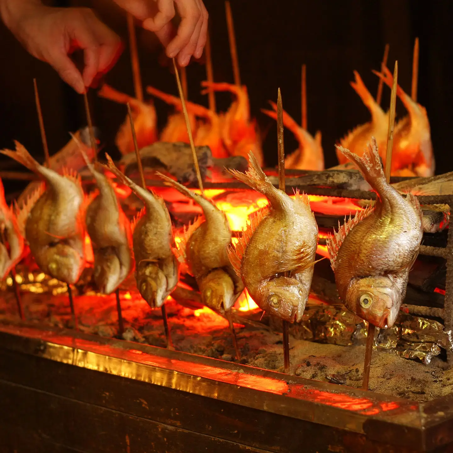湯野浜温泉　竹屋ホテル　ペア宿泊券（1泊2食付）【詣でる つかる 頂きます】（山形県鶴岡市）全室オーシャンビューの温泉旅館 名物「浜焼き」「鯛の兜揚げ」 | 日本海 夕日百選 海の幸 海鮮 東北 庄内 高級 観光 天然温泉 記念日 誕生日プレゼント 夫婦旅行 カップル 癒し