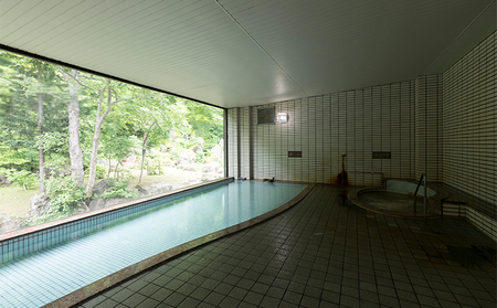 【ご利用／宿泊券】ペアでゴルフ＆ふるさと満喫プラン［グリーンパークホテル］【 北海道 オホーツク 枝幸 宿泊 温泉 宿泊券 記念 旅行 贈り物 ギフトチケット チケット 入場券 優待券 】