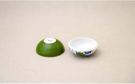 有田焼 ボンボニエール（ガーベラ / ブルー系） 職人舎 【伝統工芸士・松尾せつ子】食器 器 うつわ 染付 花柄 ジュエリーボックス 菓子箱 伝統工芸 手描き ブルー 青 工業組合 A120-37