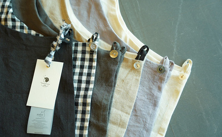anyone apron ベージュ（紐黒） 1枚 エプロン リネン フリーサイズ MMRH wardrobe 静岡 島田市