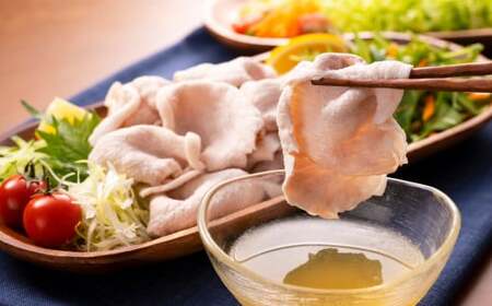 【6ヶ月定期便】おかやまピーチポーク しゃぶしゃぶセット 4～6人前（ゆず塩ぽん酢付き）×6回 計24人前～36人前 計約3360g 豚肉 ポーク ロース バラ お肉 肉 しゃぶしゃぶ 鍋 セット ポン酢 冷凍 岡山県