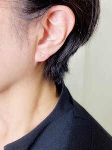 【K18】 ダブルハートのダイヤモンドピアス 【PE-2367】