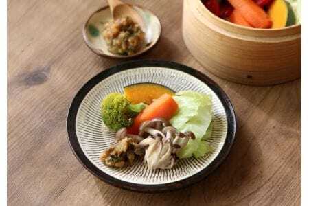 我生天味噌 2個300g 選べる 内容量 個数 みそ ミソ 調味料 酵母 どぶろく味噌 ドブロク 米 料理 お味噌汁 パック 発酵食品 まろやか マイルド 風味 旨味 加工食品 和食 和 麹 こうじ アレンジ味噌 こだわり 麦みそ
