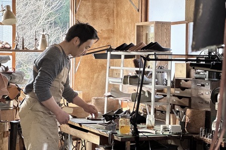 レザールームシューズ（S・M・L） ルームシューズ スリッパ 選べるサイズ S ～23cm M 23.5～25cm L 25.5～27cm 室内履き レザー 革製品 革 ハンドメイド 雑貨 ギフト House. [h323]