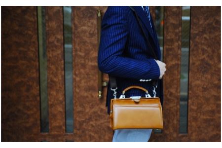 サドル　牛革オイルヌメ兼用ミニダレス（22324-04）チョコ