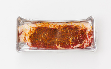 北海道産 牛肉 味付き スパイシービーフ(カレー味)100g×6枚_北海道産 牛肉 ビーフ カレー味 フライパン スパイシー カレー ジョイパックチキン 一人暮らし セット おかず 小分け 冷凍 肉 絶品 人気 ヒロセ 北海道 釧路町 釧路超 特産品 _【配送不可地域：離島】【1624646】