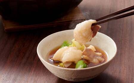 ぷるっぷる♪やまや 博多もつ鍋セット（あごだし醤油味）3～4人前 ちゃんぽん麺付き もつ鍋 モツ鍋 もつ モツ 牛もつ 牛モツ ホルモン 牛小腸 鍋 セット やまや 九州 福岡県 苅田町 冷凍