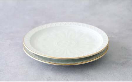 【アウトレット 訳アリ】有田焼 白マット縁金 17.7cm 皿 2枚 セット【貝山窯】食器 器 うつわ 取り皿 盛皿 金 数量限定 A22-62