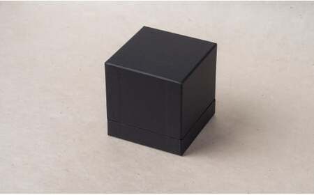 有田焼 磁器製の野球ボール。白磁球 / ノーマル【染付の器 匠】手描き オブジェ 野球 野球ボール インテリア 50000円 5万円 A50-268