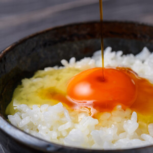 おおえだファーム アスタキサンチン卵（赤）Lサイズ 60個入り 卵