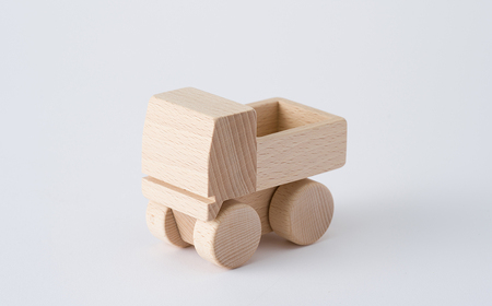 AH3　木のおもちゃ「トラック・トレーラー」【 木製 玩具 おもちゃ こども 子ども 車 くるま 無垢 無塗装 安全 手作り ハンドメイド 贈り物 プレゼント お祝い 出産祝い 誕生日 】