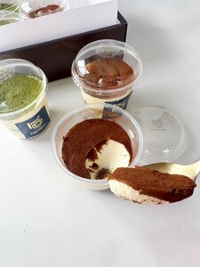 【Patisserie hanaemu】2種のなめらか カップ ティラミス 5個 抹茶 お中元 夏ギフト お菓子 スイーツ プレゼント ギフト 誕生日 洋菓子 可愛い スイーツ 冷凍配送 人気 お取り寄せグルメ 冷凍 お菓子工房ハナエム