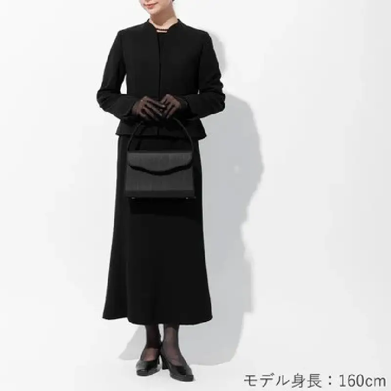 【慶弔兼用】2WAY仕様の回転式金具付き　ホースヘアー・フォーマルバッグ　台形モデル 〈熟練の職人技が光るハイクラスのフォーマルバッグ〉