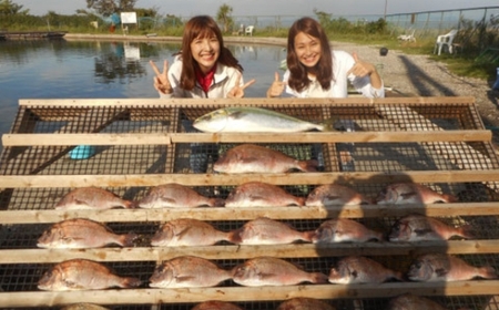 爆釣 美浜フィッシングパーク 利用券 1日券 女性・子ども（小学生以下）用 体験 チケット ｜ 海釣り 釣り堀 釣堀 旅行 アクティビティ アウトドア スポーツ ギフト券 券 体験チケット 釣り竿 釣竿 竿 釣り餌 レンタル 釣 愛知県 美浜町 知多半島