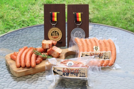 こもれび森のイバライド 充実の自家製ソーセージ・ベーコンセット [1115]