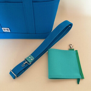 NUNUTOTO　ブルー×ラムネ　Mサイズ　ショルダーストラップ＆ペットボトルホルダーセット