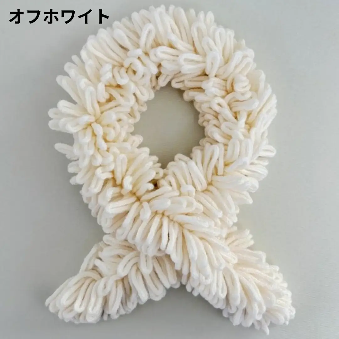 コード刺繍 ウールのショートマフラー コモンドール グレー | マフラー