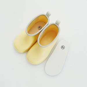 ワッペン付レインブーツ　１４ｃｍ　ごぱん　5-128