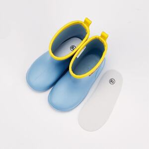 ワッペン付レインブーツ　チアフルタイガー　16cm　5-106