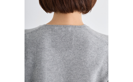 ベビーカシミヤ　クルーネックセーター　レディース　Mサイズ　【グレー】 【178008-1】 ｶｼﾐﾔ 天然素材 ｾｰﾀｰ 服 国産 国内製造 ﾍﾞﾋﾞｰｶｼﾐﾔ