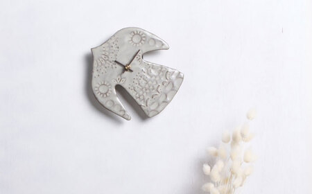 【美濃焼】 happy bird clock グレー 多治見市 / 杉浦製陶 掛け時計 タイル 鳥 ギフト[TAO041]