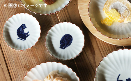 【波佐見焼】呉須猫 小皿 〈へそ天〉　3点セット 食器【西海陶器】[OA477]