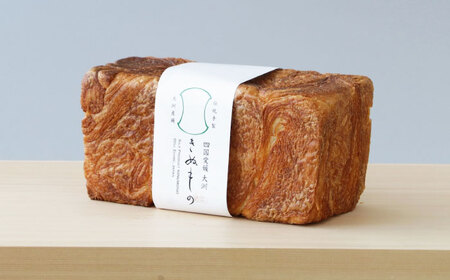 パン【全6回定期便】【冷凍】デニッシュシルク食パン3本  パン[AGAY044]