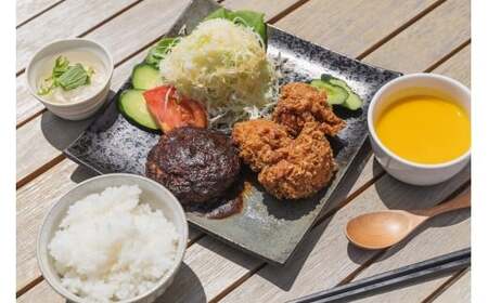 いいなんキッチンmielの餃子　3袋セット【絶品 こだわり 豚 肉 国産 ごはん おかず お弁当 冷凍 ぎょうざ ギョウザ 小分け BBQ ギョーザ 惣菜 晩酌 ギフト 手作り 生餃子 豚肉 冷凍食品 おつまみ 冷凍餃子 ブランド豚 総菜 中華 焼き餃子 奥出雲ポーク A-205】