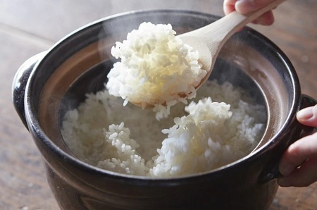 令和8年産　岩手県矢巾町　ひとめぼれ精米10kg/岩手県 矢巾町産 ひとめぼれ 贈り物 新米 厳選米 ブランド米 定期便 美味しいお米 産地直送 予約 人気 お取り寄せ 高評価 ふるさと 田舎 安心 安全 高品質 10kg