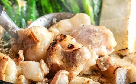 魚住商店 特製あごだし醤油仕立て もつ鍋セット 満足もつ増量500g【2～3人前】 ／ もつ鍋 モツ鍋 鍋 なべ お鍋 おなべ ホルモン モツ もつ 牛もつ 牛モツ 鍋セット 九州 岡垣町 冷凍