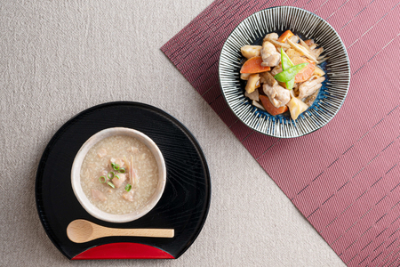 【福岡ちくしの名物食べてんしゃい！】 はかた地どり ごちそう セット 白おこわ 240g がめ煮 190g 各5p 計10p [エニクック 福岡県 筑紫野市 21761300]