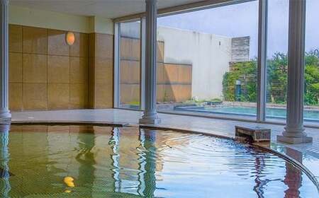 石川県加賀市 ふるさと納税返礼品 ホテルアローレ宿泊＆片山津ゴルフ倶楽部ご利用パック スタンダードツイン土日1泊2日（3名様分）旅行 トラベル 宿泊券 旅行券 トラベル F6P-2897