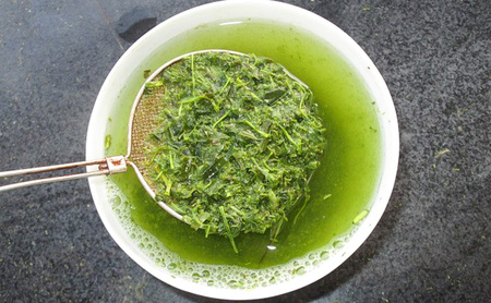 お茶 食卓の常茶 川根路 200g×20袋 茶 日本茶 茶葉 旨味 甘み ブレンド コク 渋み 通好み 贈り物 ギフト プレゼント 島田市 静岡県