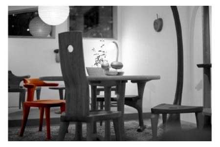 『ほくとのクラフト』いっぴん工房　手作り木工家具　モーモーイス 椅子 チェア 人気 ハーフアーム 腰痛 腰に優しい 木製 家具 ダイニングチェア インテリア シンプル デスクチェア ほくとのクラフト いっぴん工房 モーモーイス 手作り 天然素材 ウォールナット チェリー 新生活 [h005]