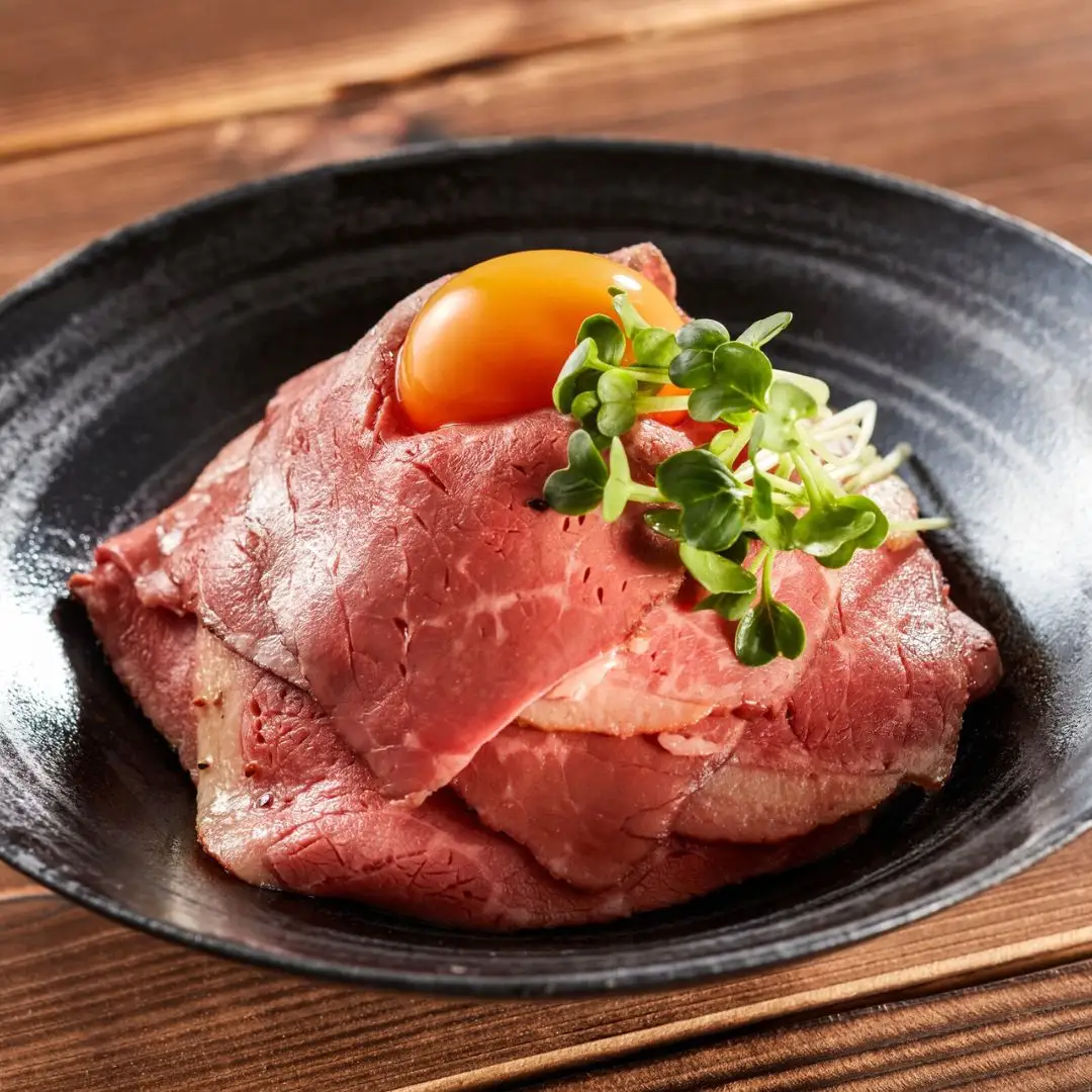 和牛ローストビーフ 300g 国産 冷凍 [庄栄]【012S153】