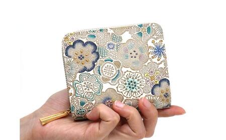 【文庫屋大関】二つ折りファスナーミニ財布 春らんまん＜瑠璃＞【皮革工芸品】財布 二つ折り 小物 お札 カード 小銭 コンパクト 牛革 手作り 日本製 墨田区 東京都