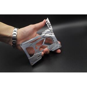 　職人×AIのタッグで作り上げたカードケース　ジェネレイティブデザイン　CARD CASE