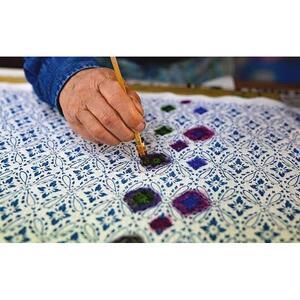 職人技がさえわたる世界に一つだけの「手差し型染め 名古屋帯」（古代柄/春爛漫）