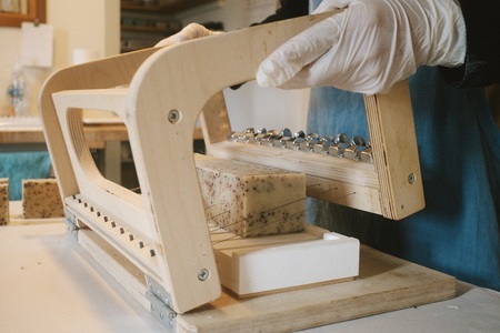 Grace of Rice 八ヶ岳　手づくり石けん3個セット 石けん 石鹸 洗顔石けん ソープ エイジングケア 天然精油 しっとり なめらか コールドプロセス製法 山梨 北杜市 八ヶ岳 モンテサポ 手づくり [h351]