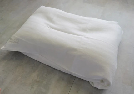 「近江の麻」枕カバー ピロケース まくらカバー 麻絲商会 滋賀県 東近江市 A-C02 リネン ひんやり 安眠 熟睡 吸湿速乾 洗える 肌触り 寝具 おしゃれ 天然素材 高品質 日本製 上質 夏 快適 涼しい ギフト プレゼント