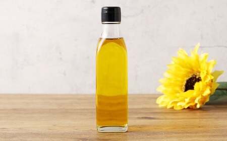 【3ヶ月定期便】ひまわり油（200ml×各1本） 合計600ml 油 国産原料 国産搾油 ひまわりの種 福岡県 嘉麻市