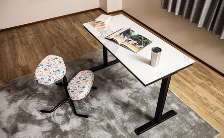 バランスチェア N5070 椅子 いす イス 学習椅子 デスクワーク ムーミン柄 腰痛予防 姿勢が保てる ロングセラー 東京都 豊島区 ブラック