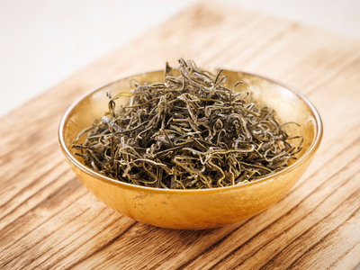 昆布森産　本場の本物　昆布セット_昆布 国産 海藻 カット こんぶ 高級 出汁 コンブ ギフト お祝い 備蓄 保存 料理 昆布森漁業協同組合 北海道 釧路町 昆布の森 昆布森 さおまえ 棹前昆布 だし昆布 すりむ昆布 頭こい昆布 セット 昆布の日 こんぶの日 11月15日 北海道 釧路町 釧路超 特産品 _【1105369】