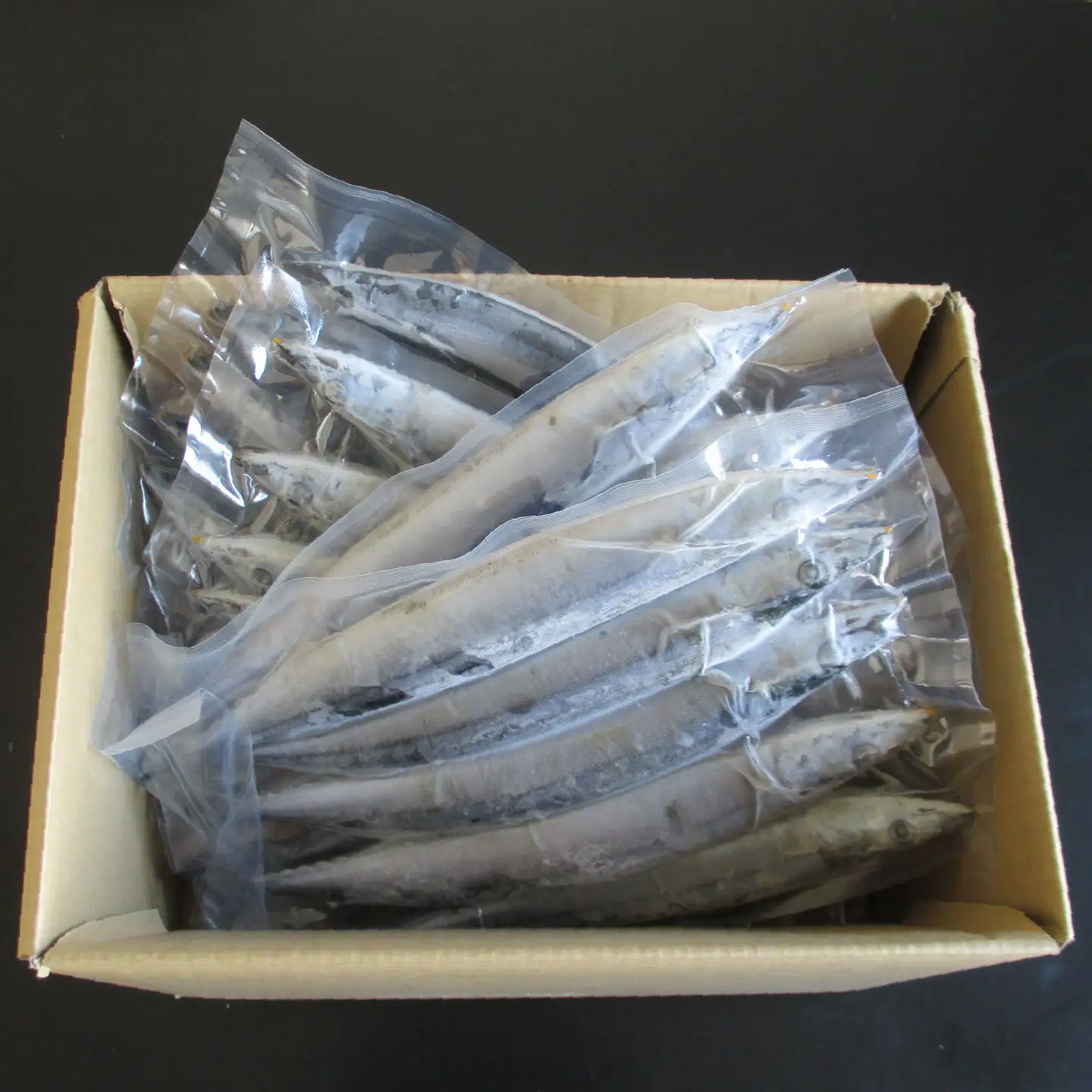 【北海道根室産】冷凍生さんま500g×4P（計2kg） A-19016