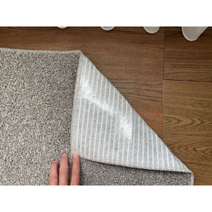 ペットに優しい洗えるしっかり吸着カーペット 36×36cm グレージュ色