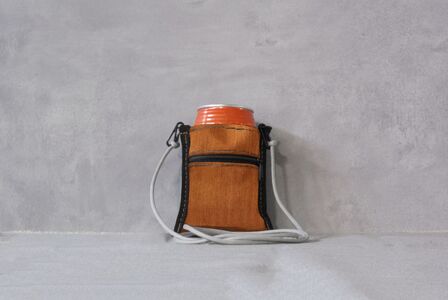 保冷缶スリーブ （オレンジ） バッグ ポーチ ドリンク 缶 保冷バッグ 万能 便利 デニム生地 尾州デニム キャンプ キャンプ用品 アウトドア アウトドア用品 愛知県 知多市 その他名称2	