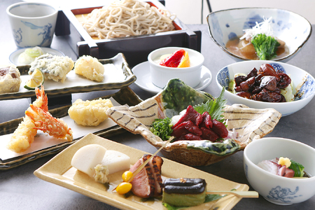 山梨県昭和町・中央市 初花店舗で使える食事券 お食事券3,000円 SWBY001
