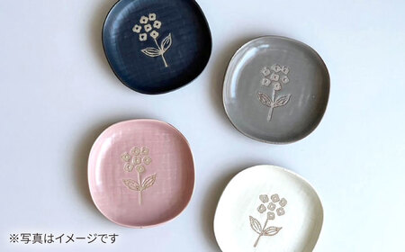 【瀬戸焼】 wanohana小皿 5枚 (紺) 【カネ三商店】 / 食器 皿 プレート ギフト / 瀬戸市[BBDD077]