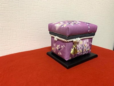 【限定１品】にほんちゃばこ 紫色・装飾桐箱(水彩画風)